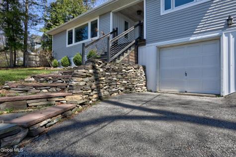 1142 Nys Route 9p Saratoga NY 12866