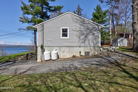 1142 Nys Route 9p Saratoga NY 12866