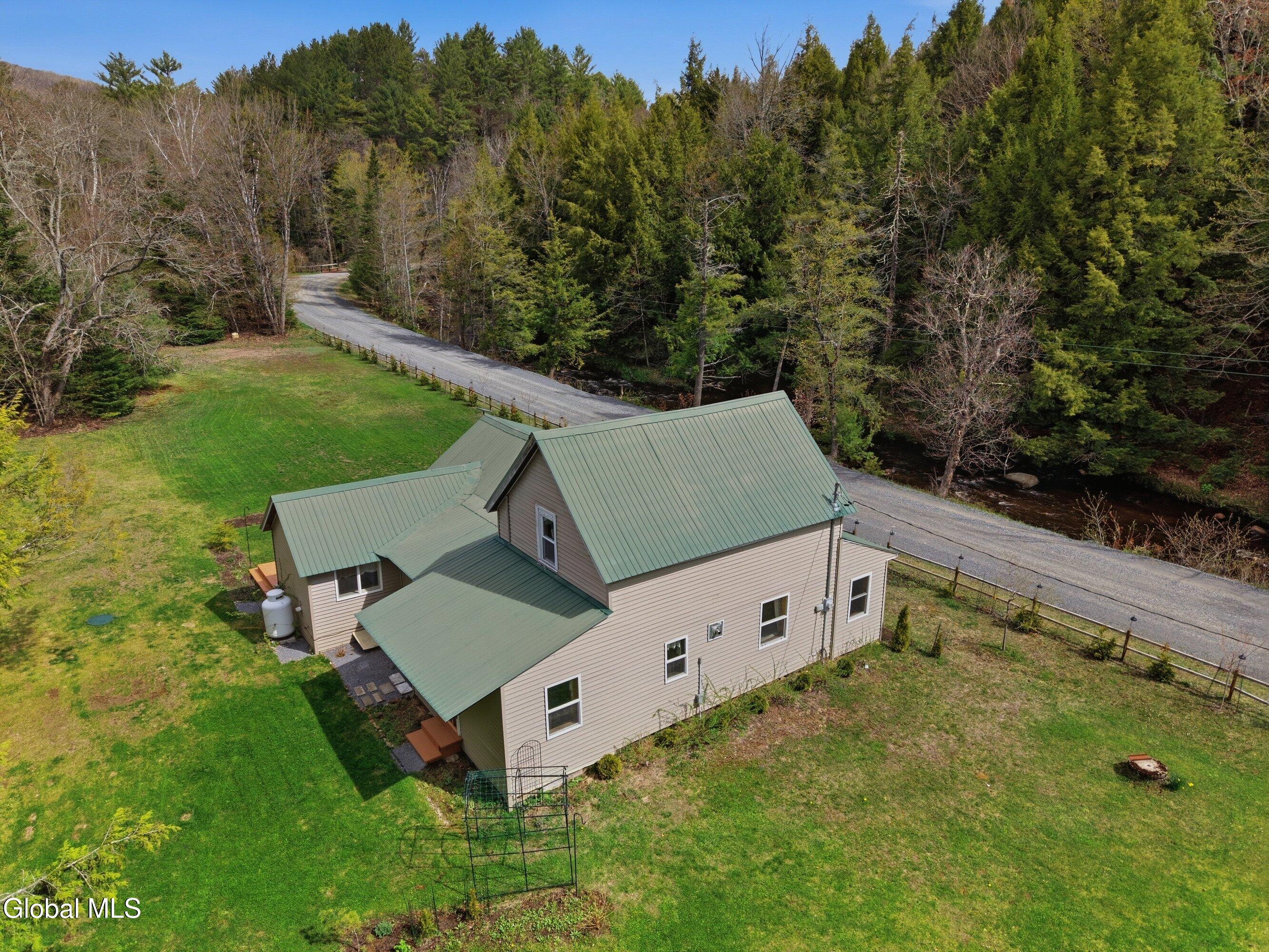 14 Wolf Pond Road Stony Creek NY 12878