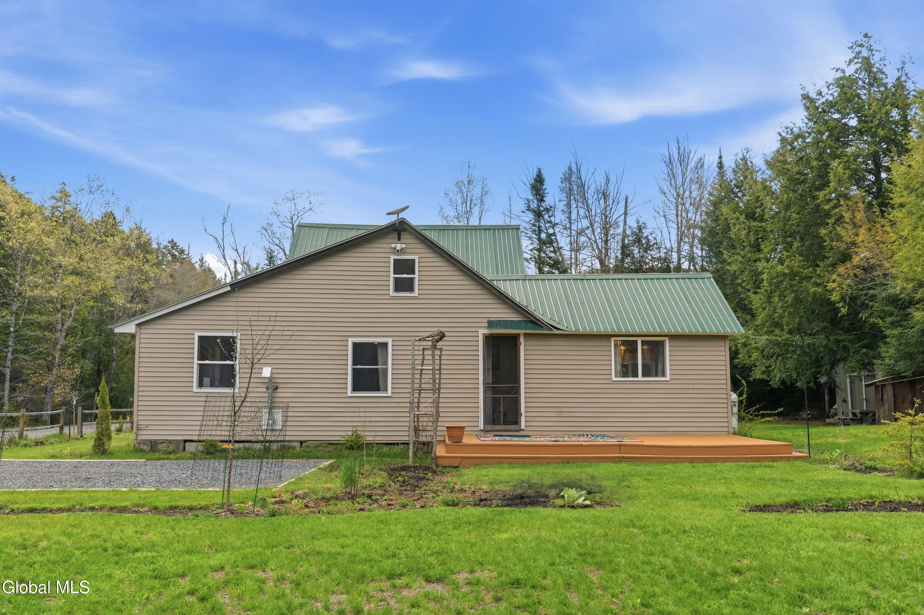 14 Wolf Pond Road Stony Creek NY 12878