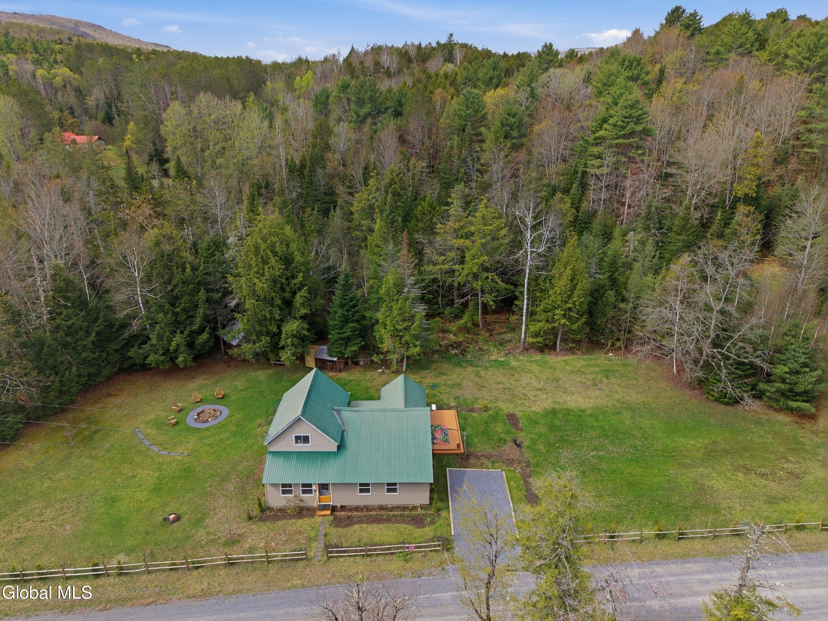 14 Wolf Pond Road Stony Creek NY 12878