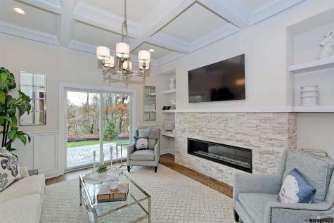 122 Spring Road Loudonville NY 12211