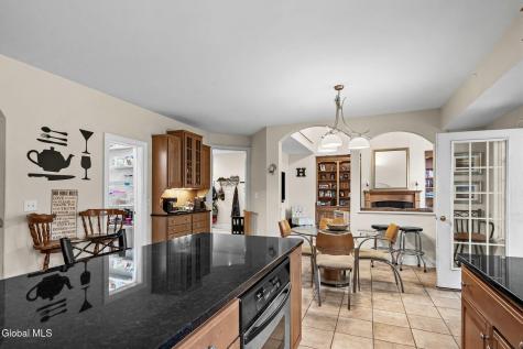 37 Forest Drive Voorheesville NY 12186