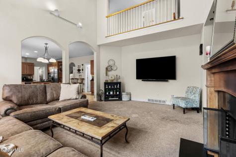 37 Forest Drive Voorheesville NY 12186