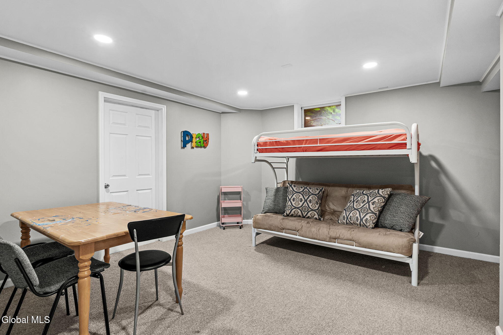 37 Forest Drive Voorheesville NY 12186