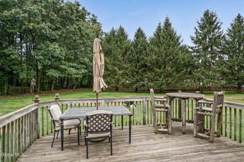 37 Forest Drive Voorheesville NY 12186
