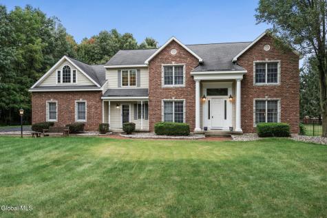 37 Forest Drive Voorheesville NY 12186