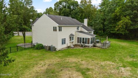 37 Forest Drive Voorheesville NY 12186