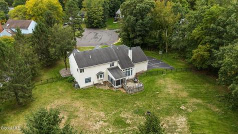 37 Forest Drive Voorheesville NY 12186