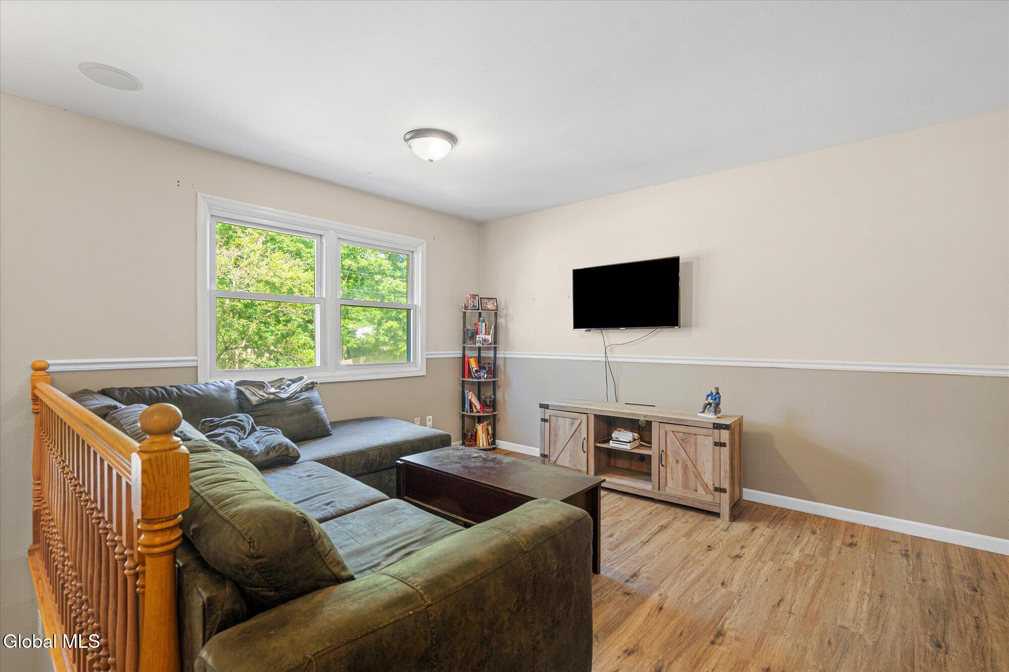 11 Greybirch Trail Milton NY 12020