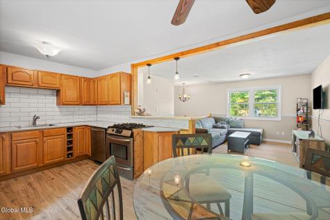 11 Greybirch Trail Milton NY 12020