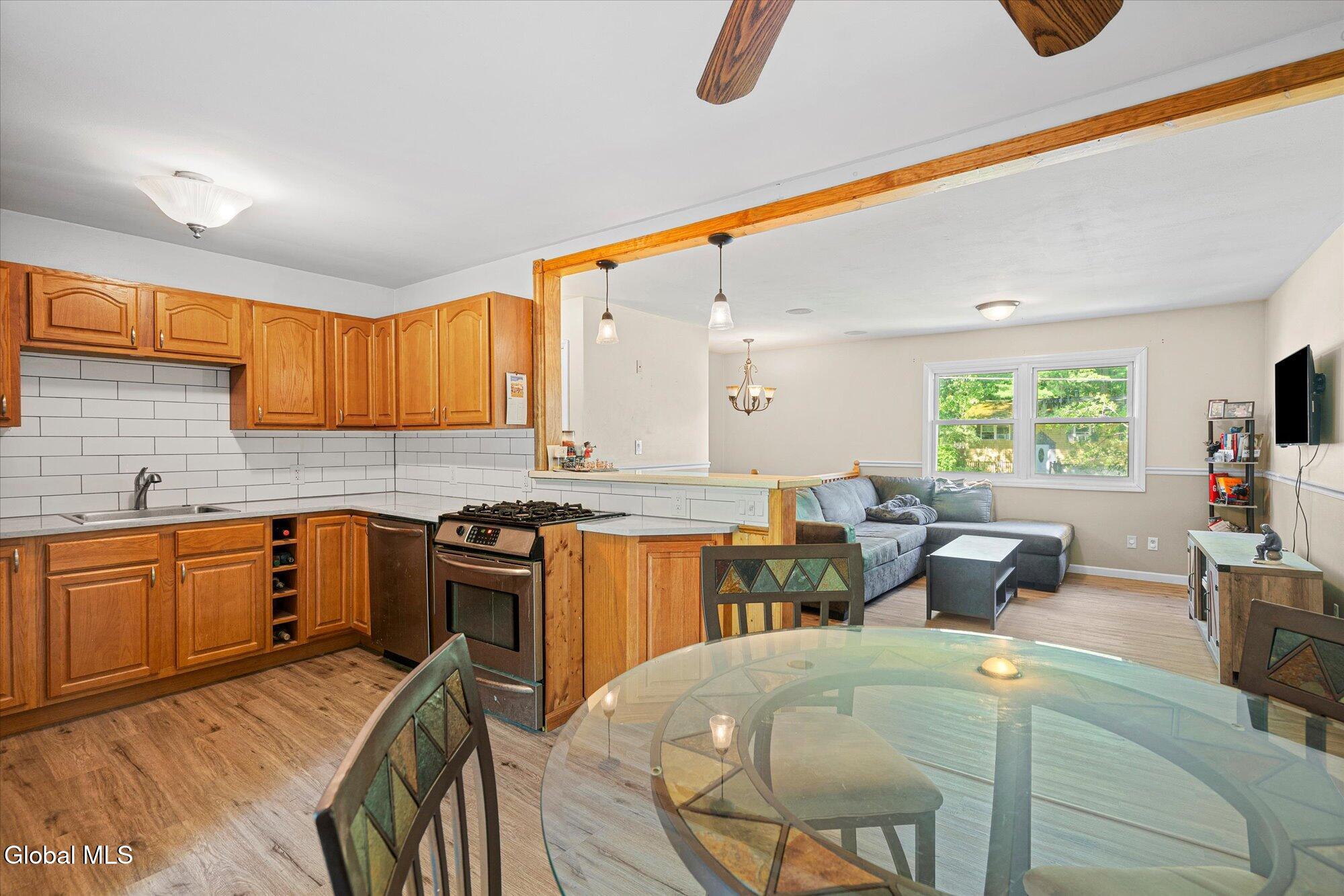 11 Greybirch Trail Milton NY 12020