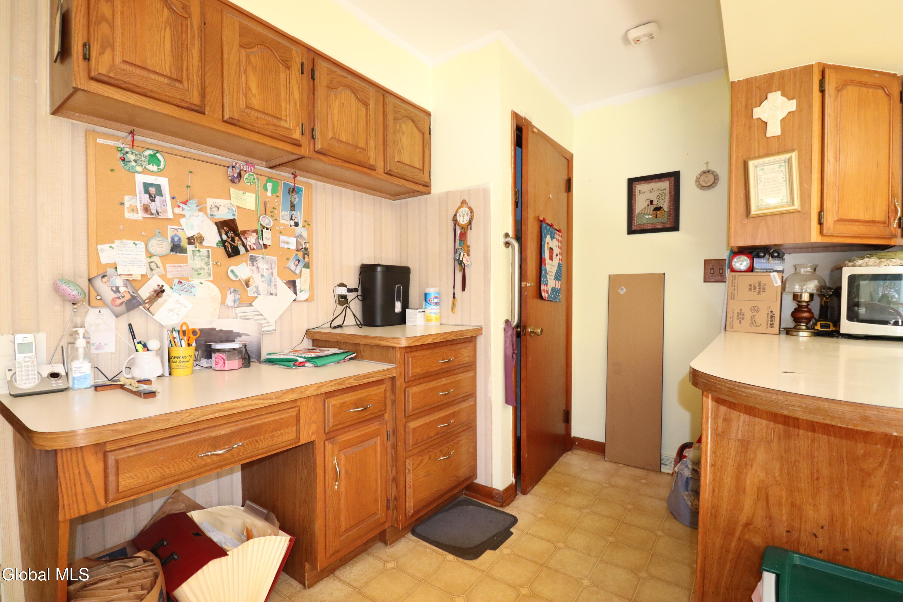 535 Salina Street Schenectady NY 12308