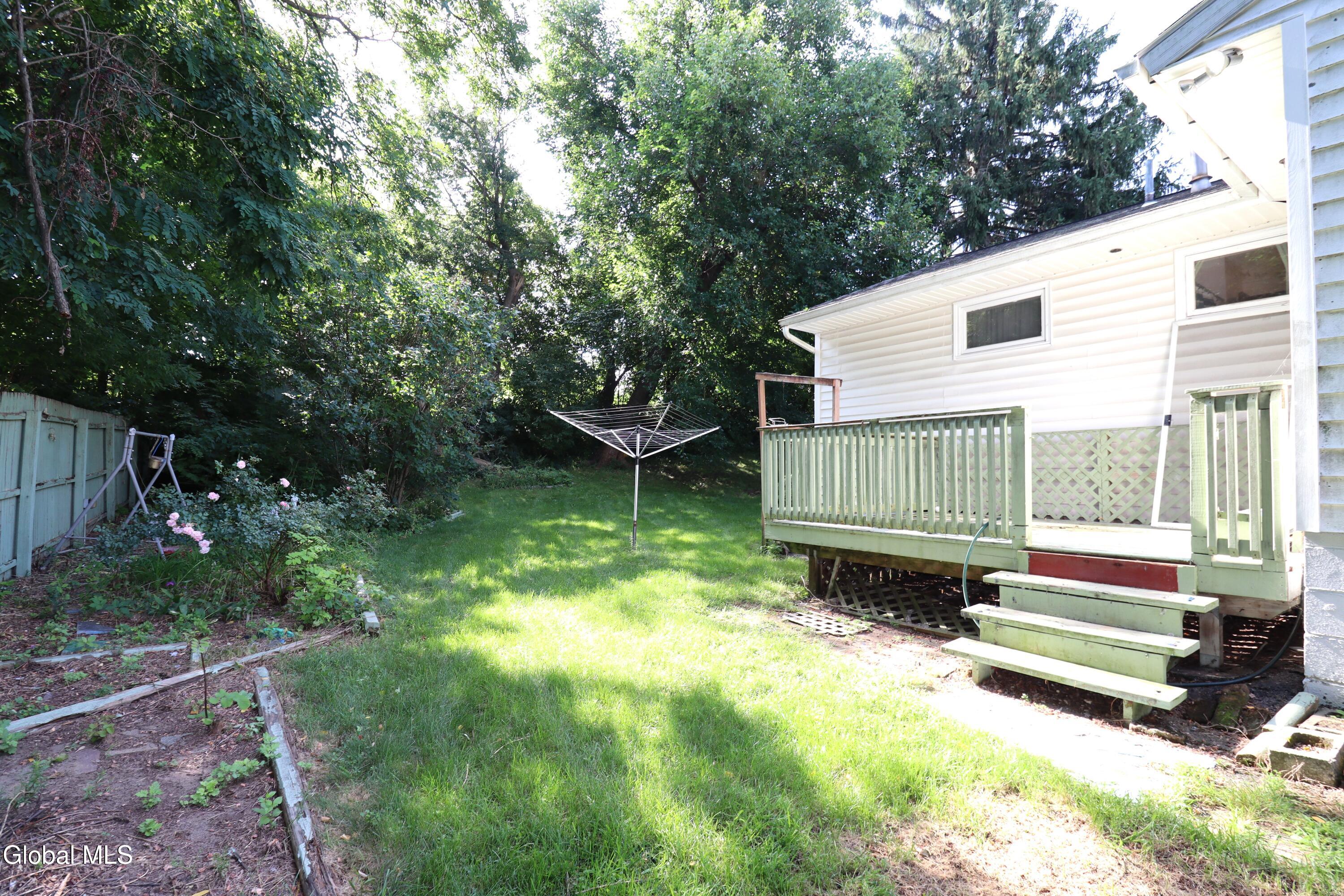 535 Salina Street Schenectady NY 12308