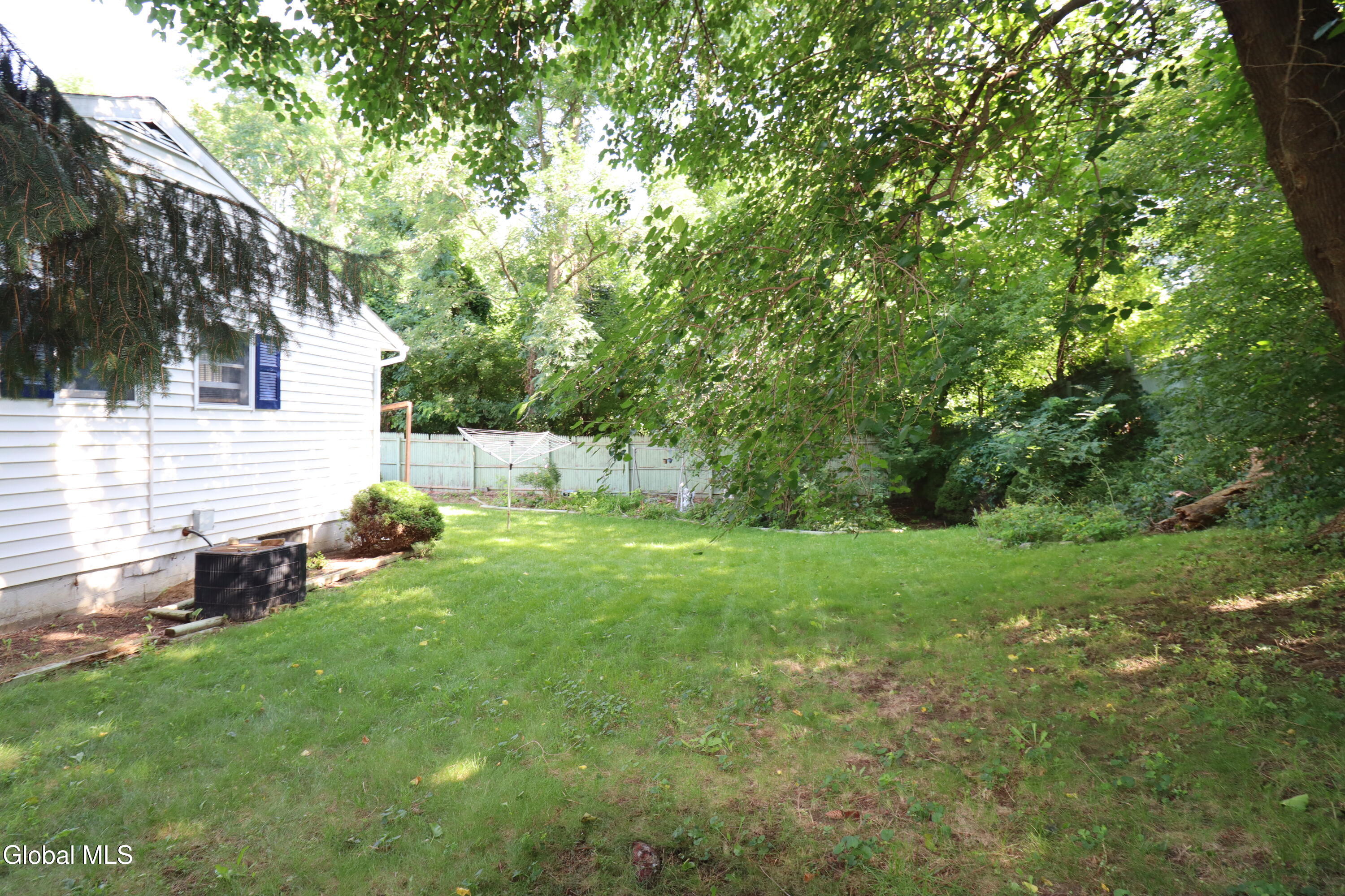 535 Salina Street Schenectady NY 12308