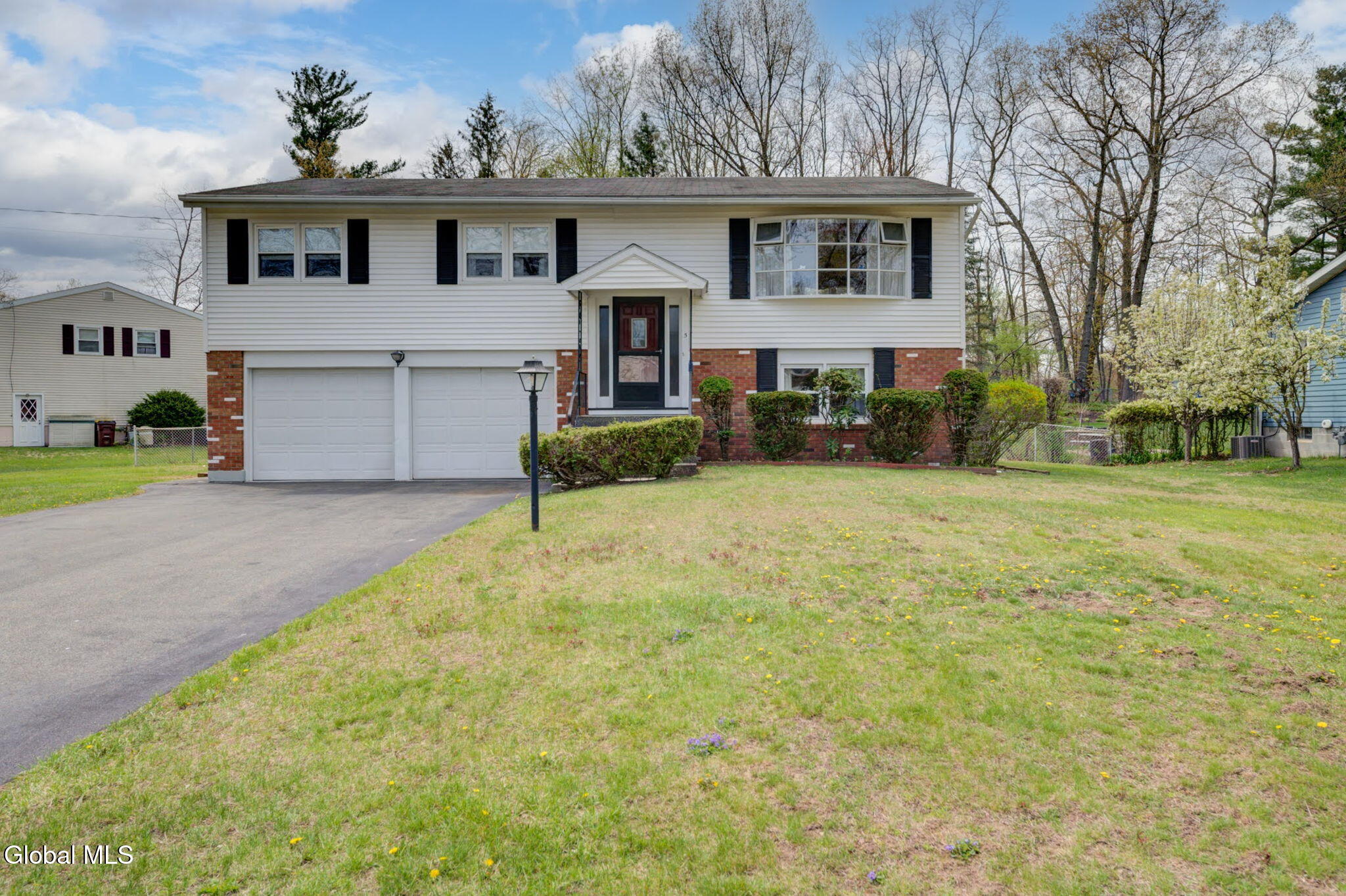 5 Fairmont Drive Albany NY 12205