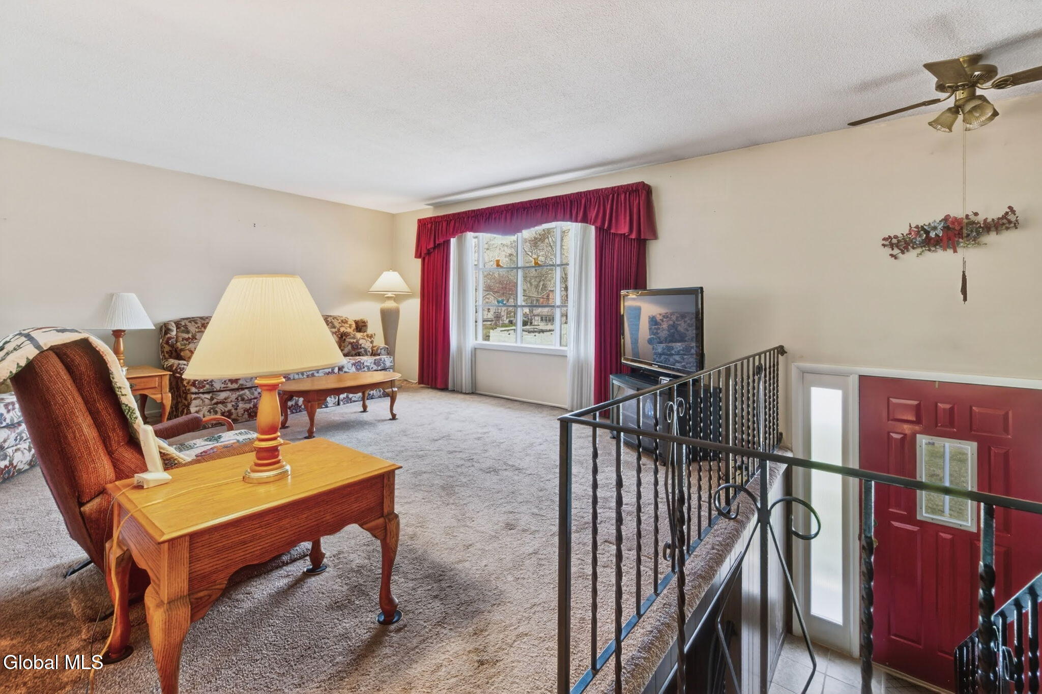 5 Fairmont Drive Albany NY 12205