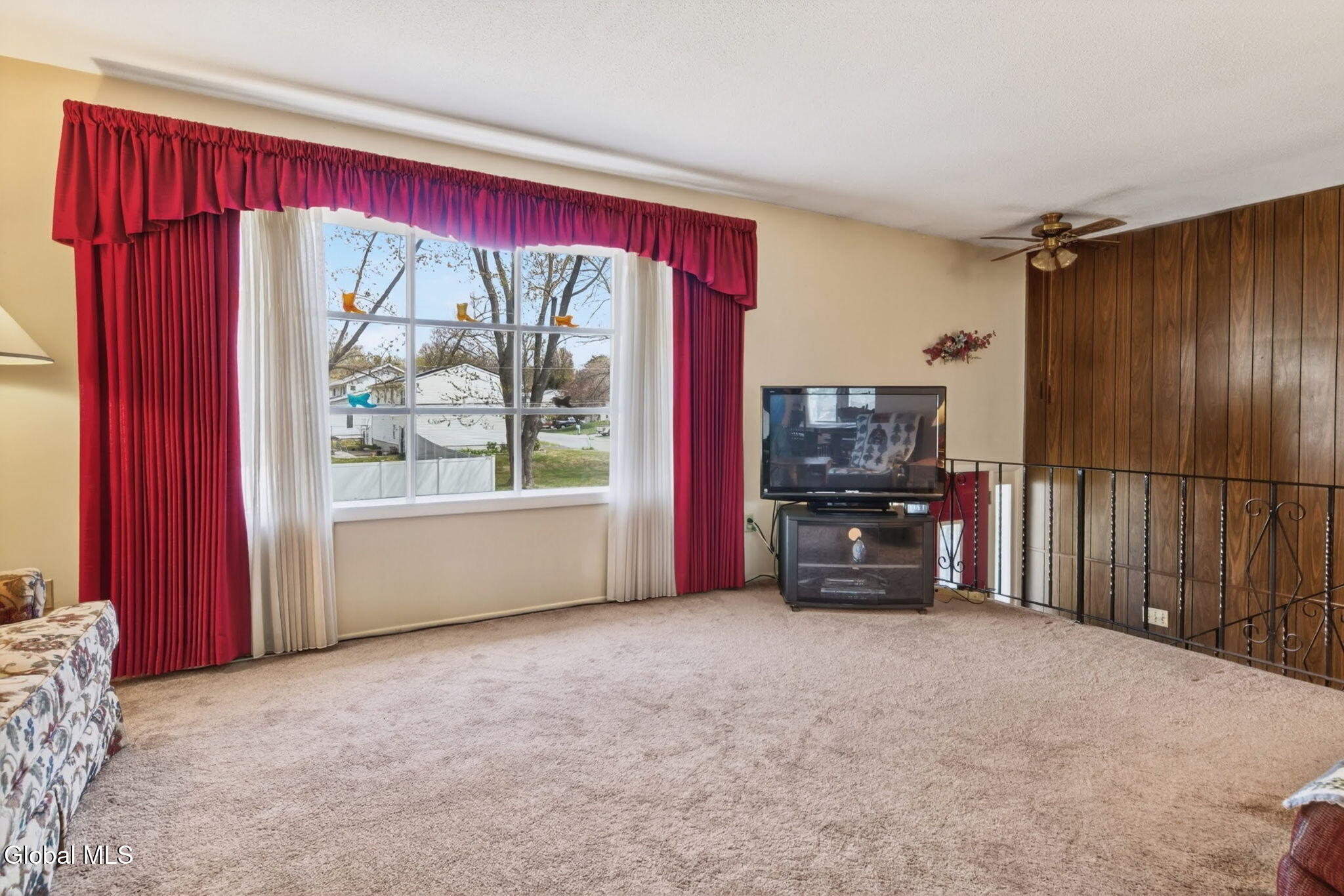 5 Fairmont Drive Albany NY 12205