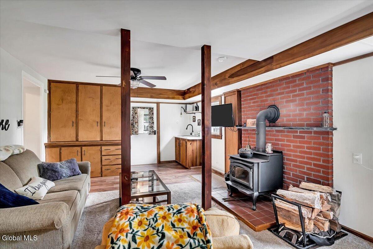 7 North Road Clarksville NY 12041