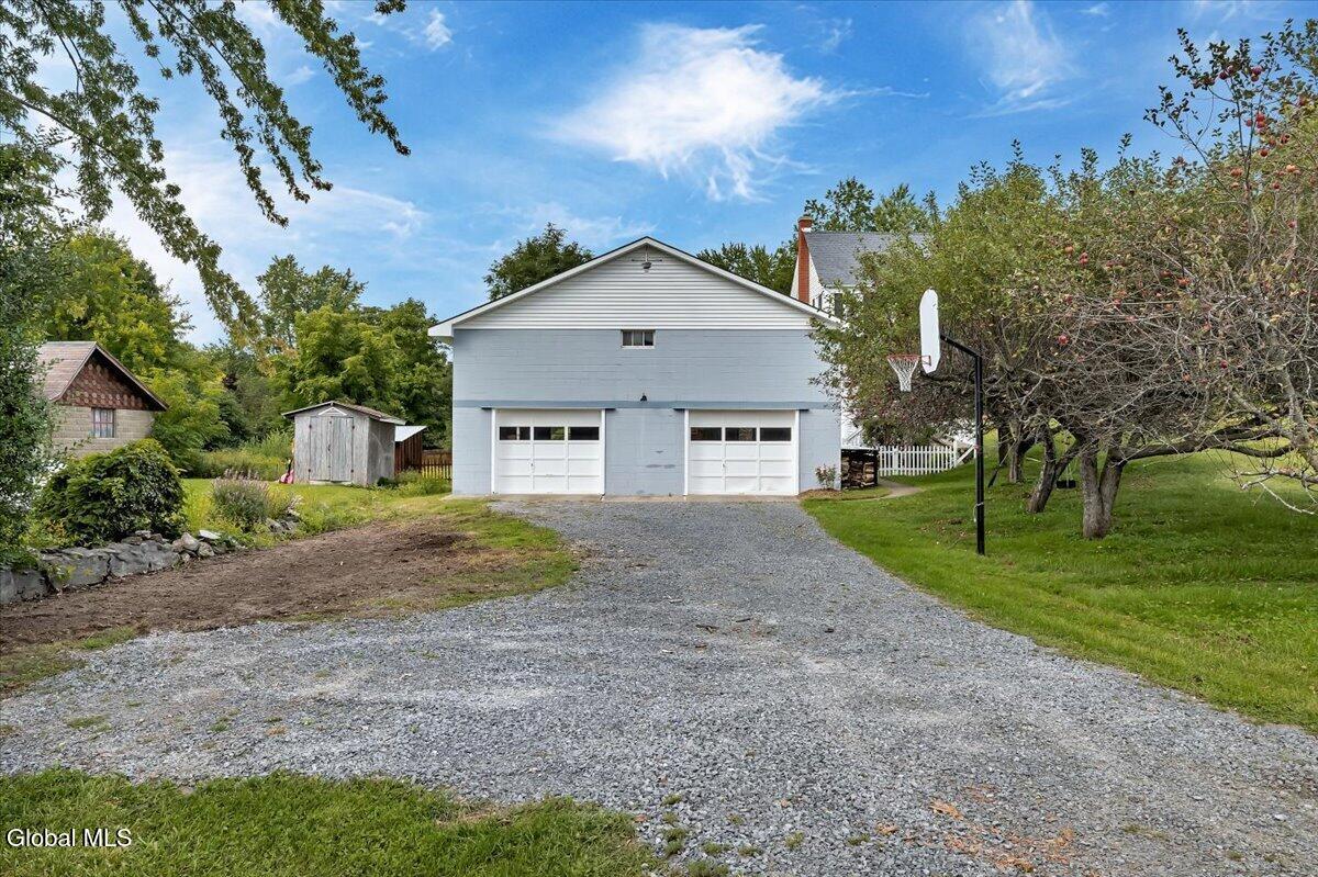 7 North Road Clarksville NY 12041