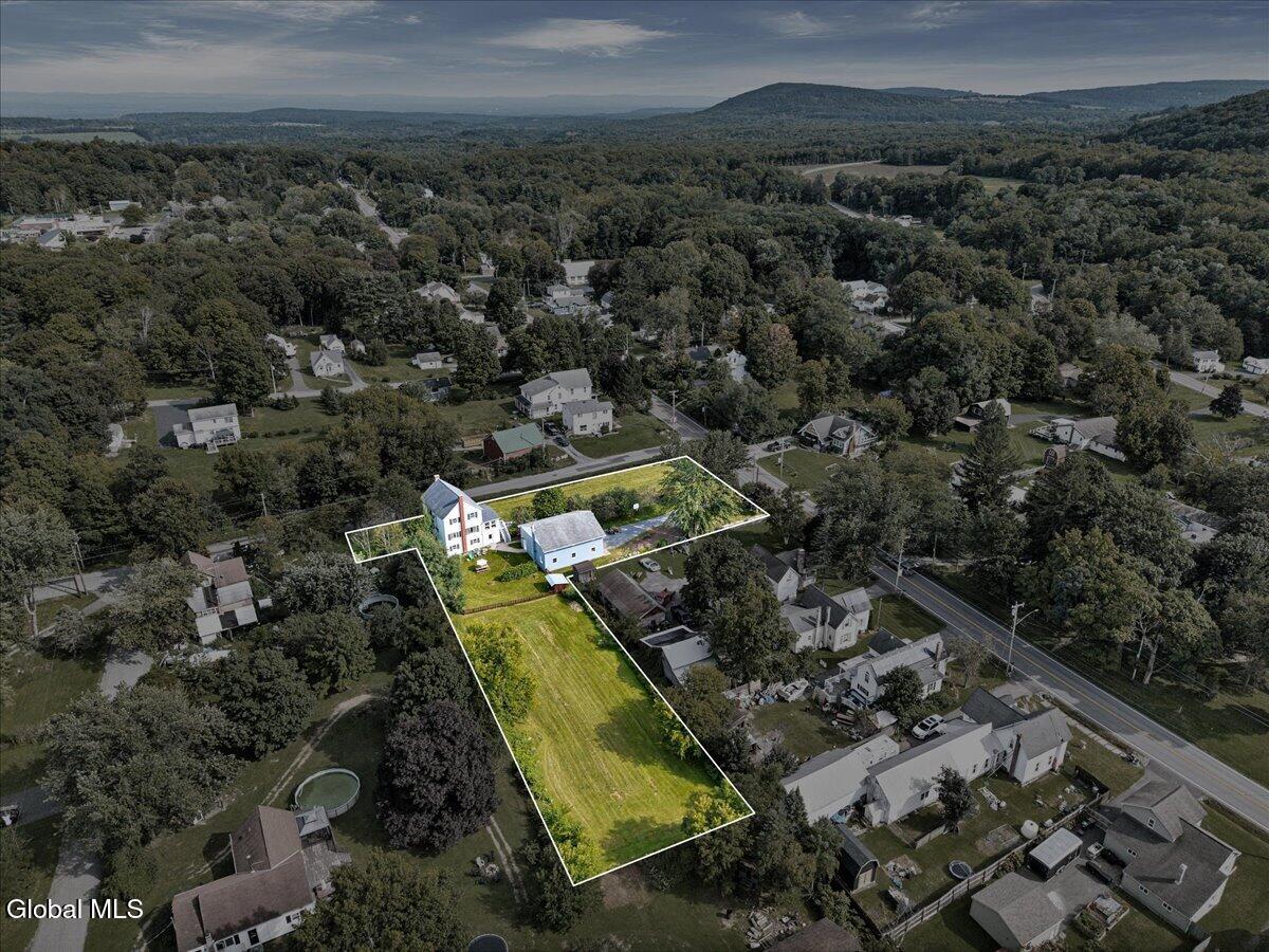 7 North Road Clarksville NY 12041