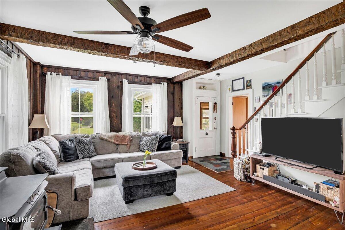 7 North Road Clarksville NY 12041