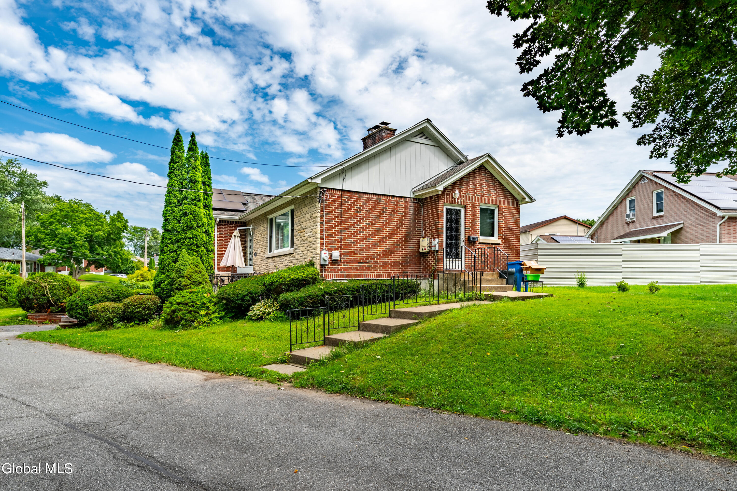 35 Brookland Avenue Albany NY 12203