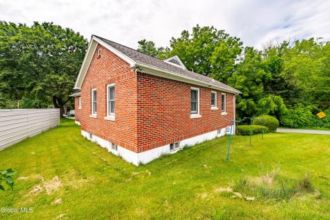 35 Brookland Avenue Albany NY 12203