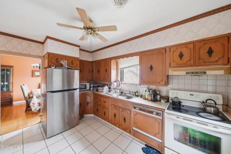35 Brookland Avenue Albany NY 12203