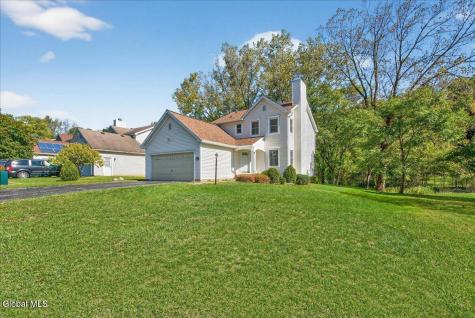 7 Trevor Court Clifton Park NY 12065