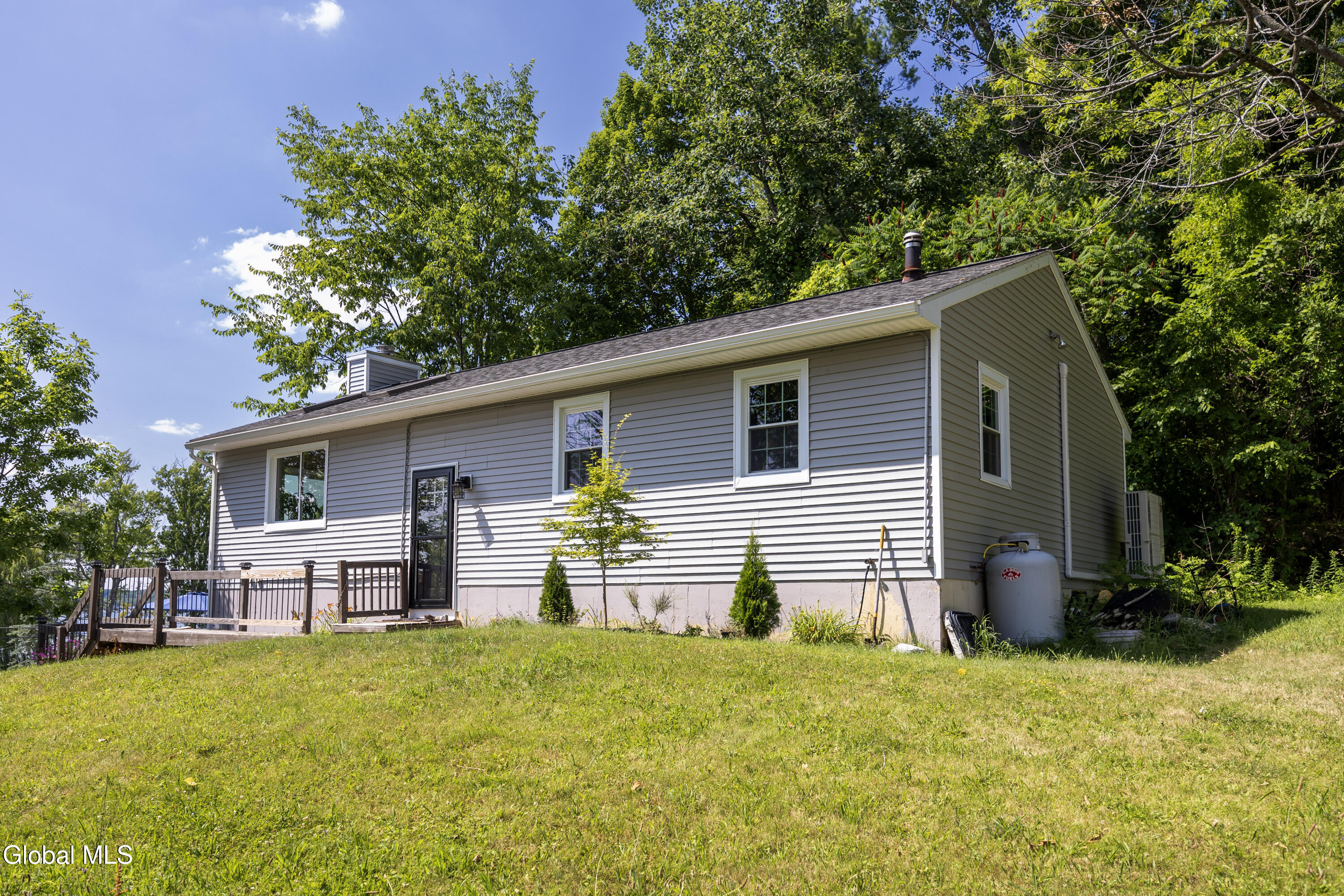 620 Nys Route 9p Saratoga Springs NY 12866