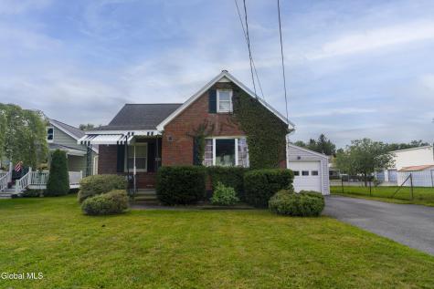 319 Princetown Road Schenectady NY 12306