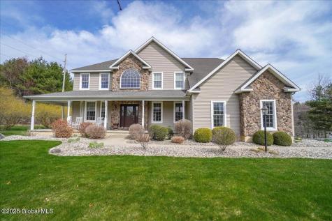 2 Leah Court Ballston Lake NY 12019