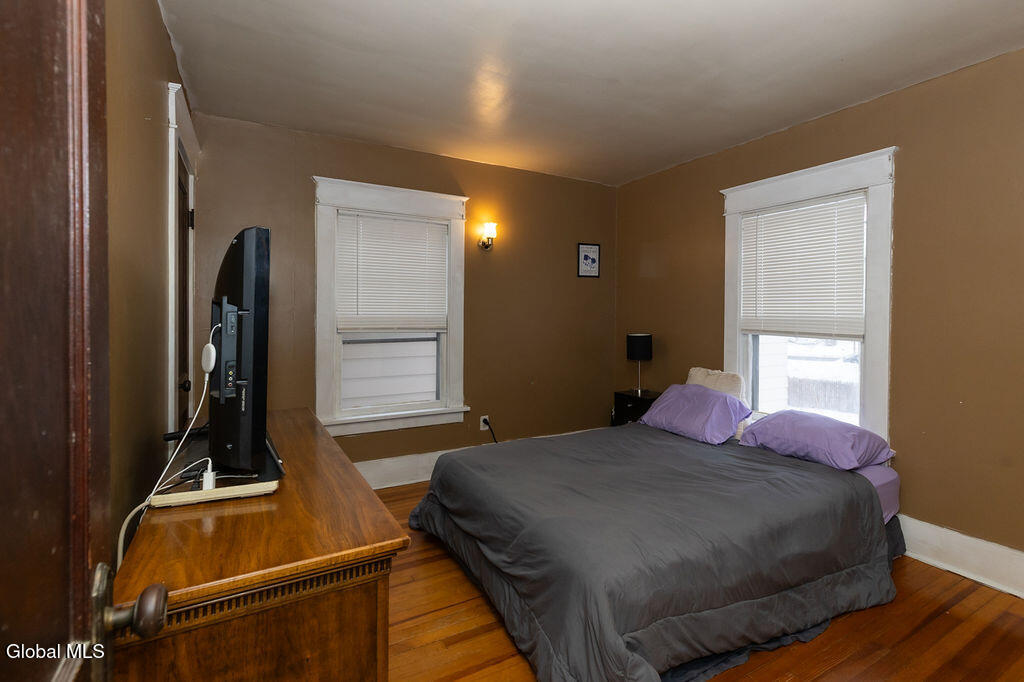 417 Cora Street Schenectady NY 12306