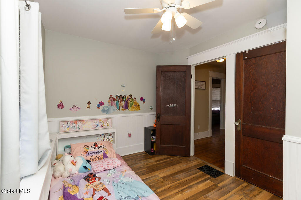 417 Cora Street Schenectady NY 12306