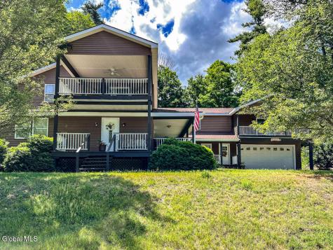 60 Cooper Street Lake George NY 12845