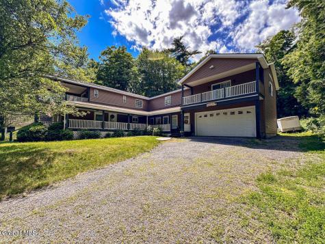 60 Cooper Street Lake George NY 12845