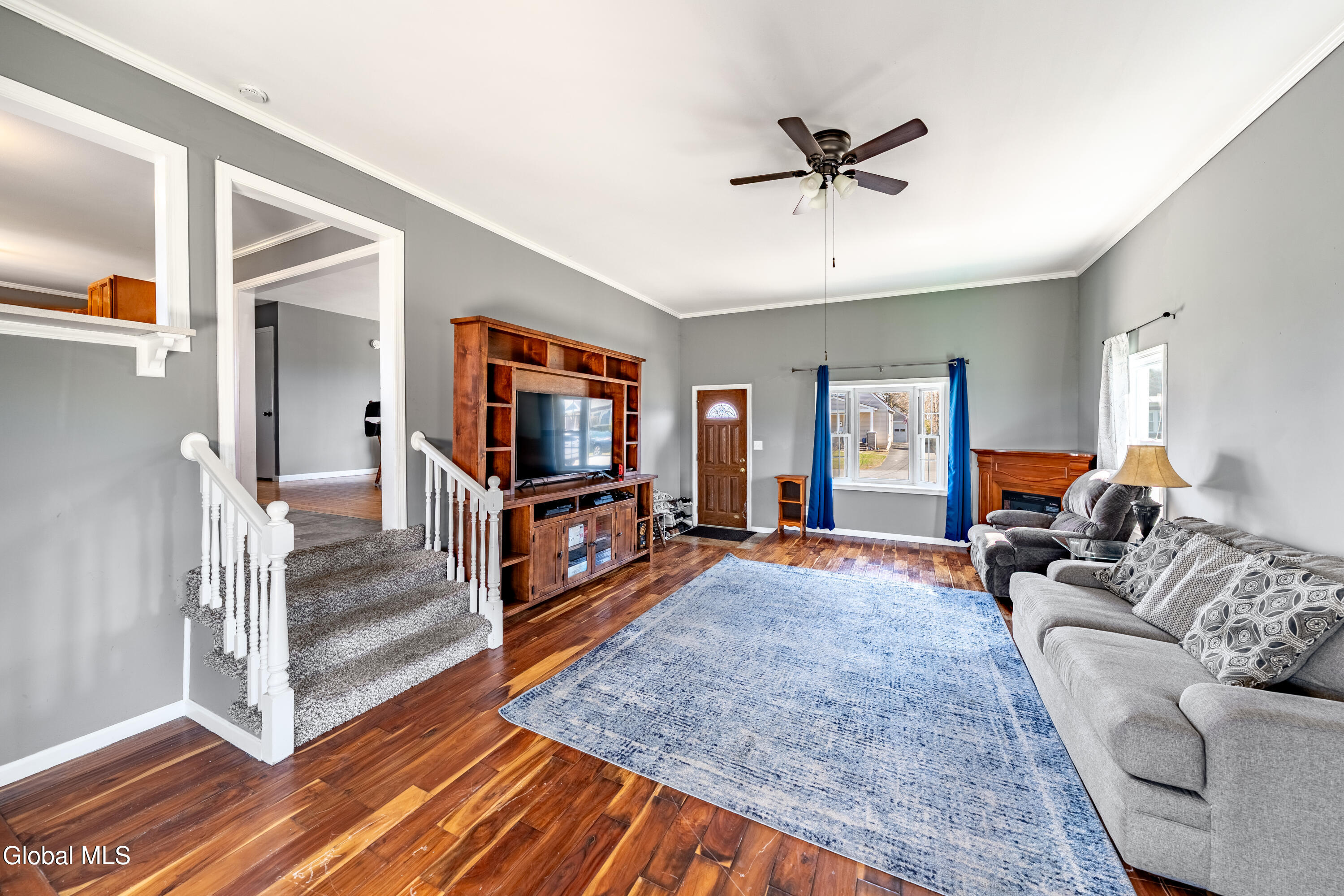 2837 Woodbridge Avenue Rotterdam NY 12306