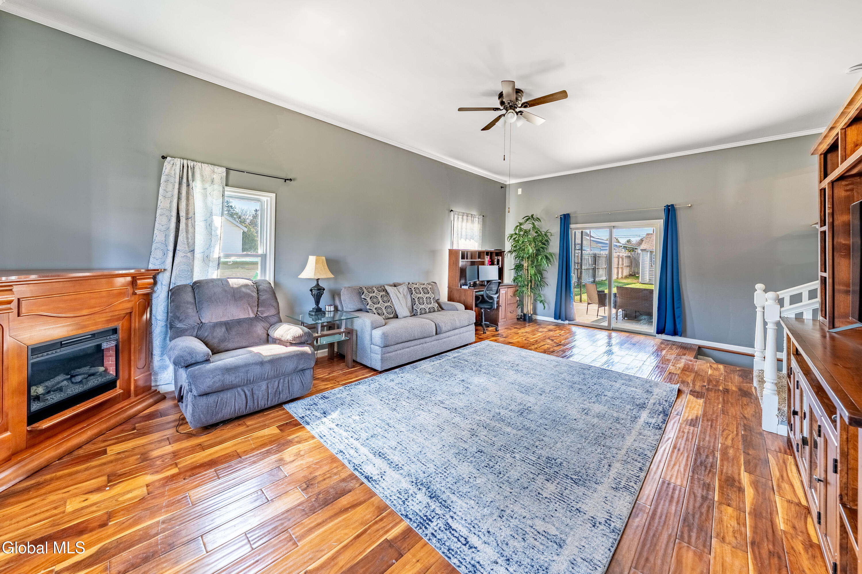 2837 Woodbridge Avenue Rotterdam NY 12306