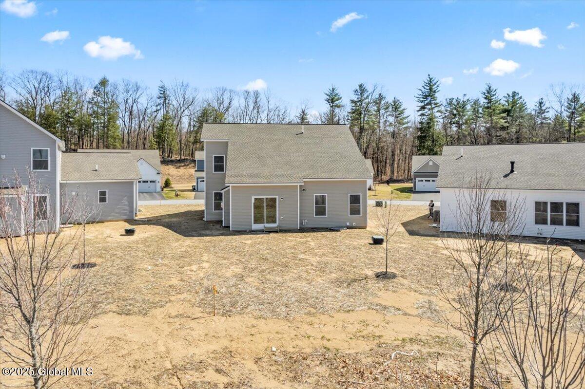 96 Lakepointe Way Saratoga Springs NY 12866