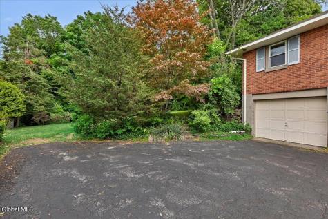 4 Pheasant Lane Castleton NY 12033
