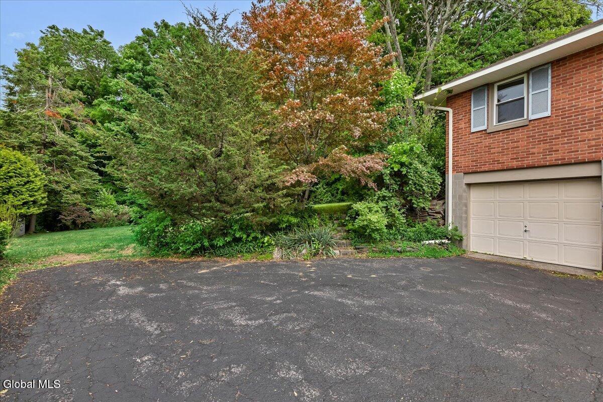 4 Pheasant Lane Castleton NY 12033