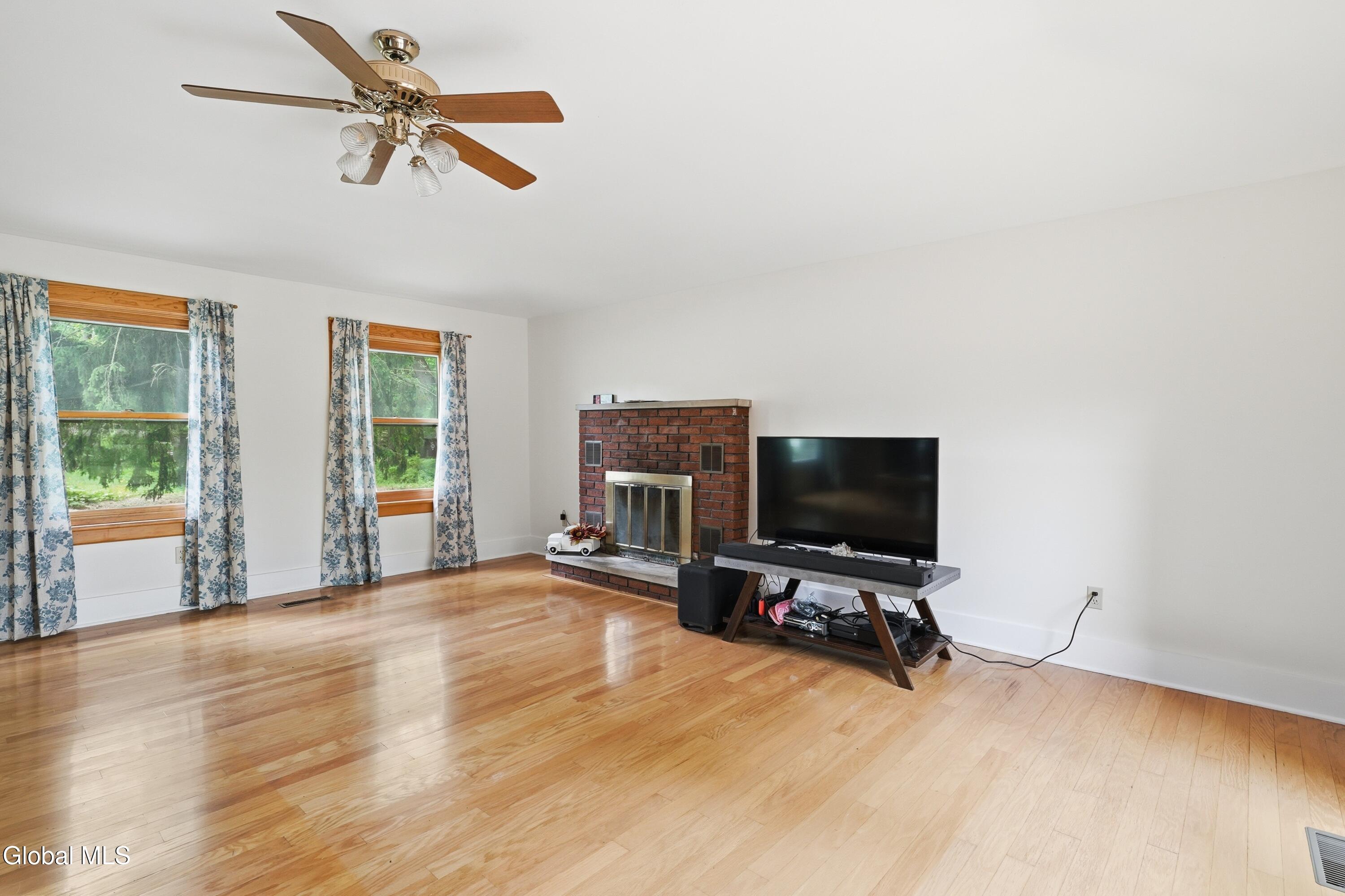 166 E Schaghticoke Road Schaghticoke NY 12154