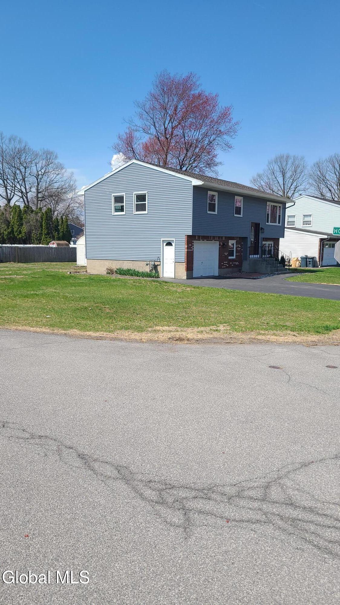 11 Village Park Drive Colonie NY 12205