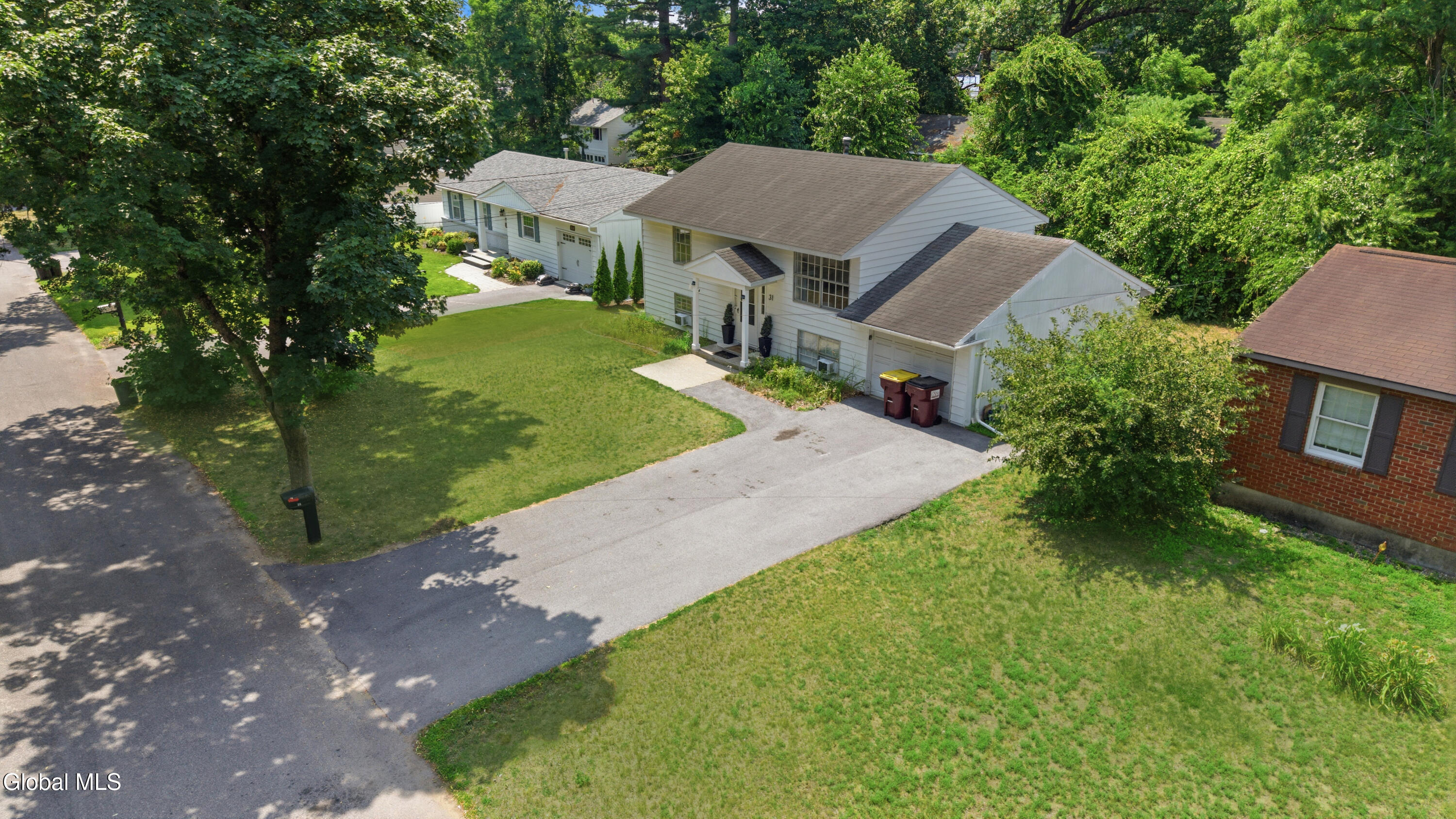 31 Spa Drive Saratoga Springs NY 12866
