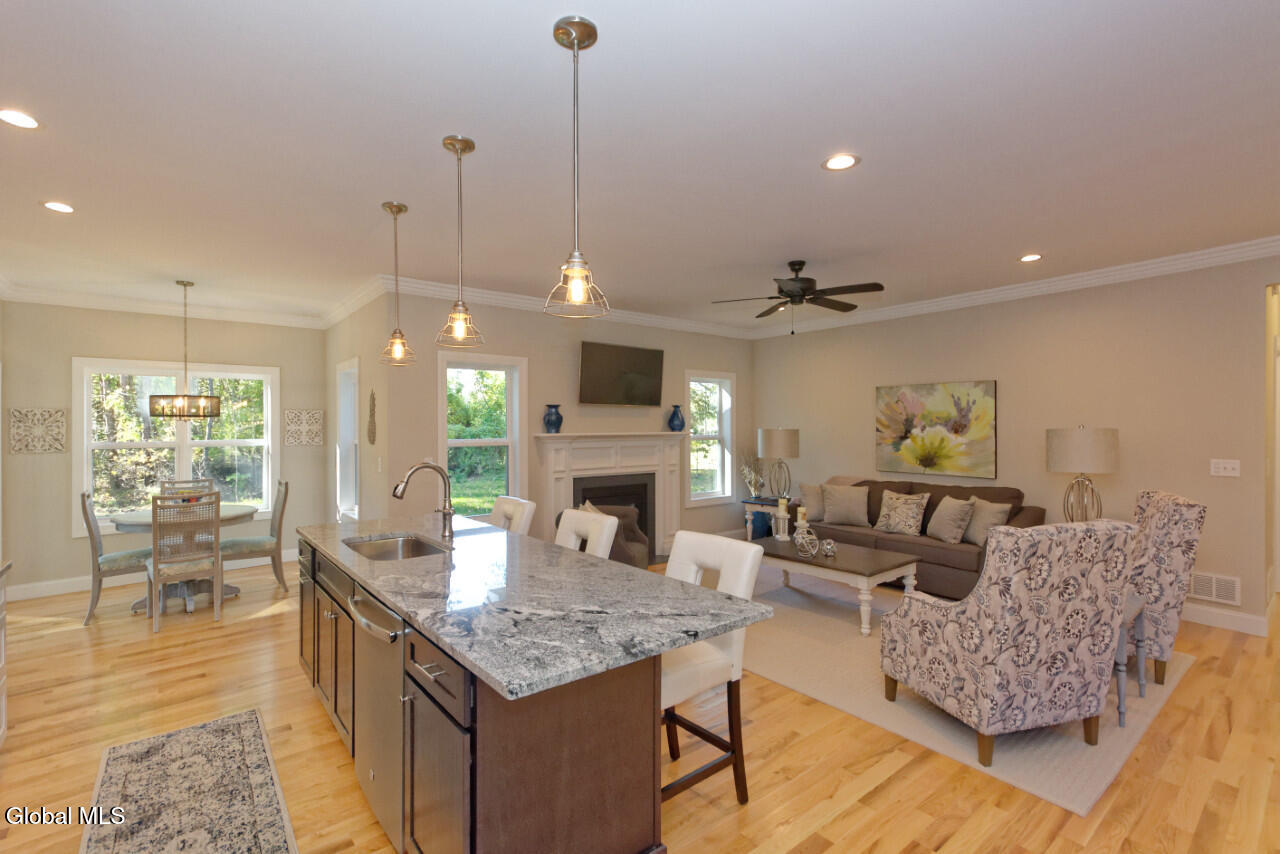5 Dean Thomas Way Queensbury NY 12804