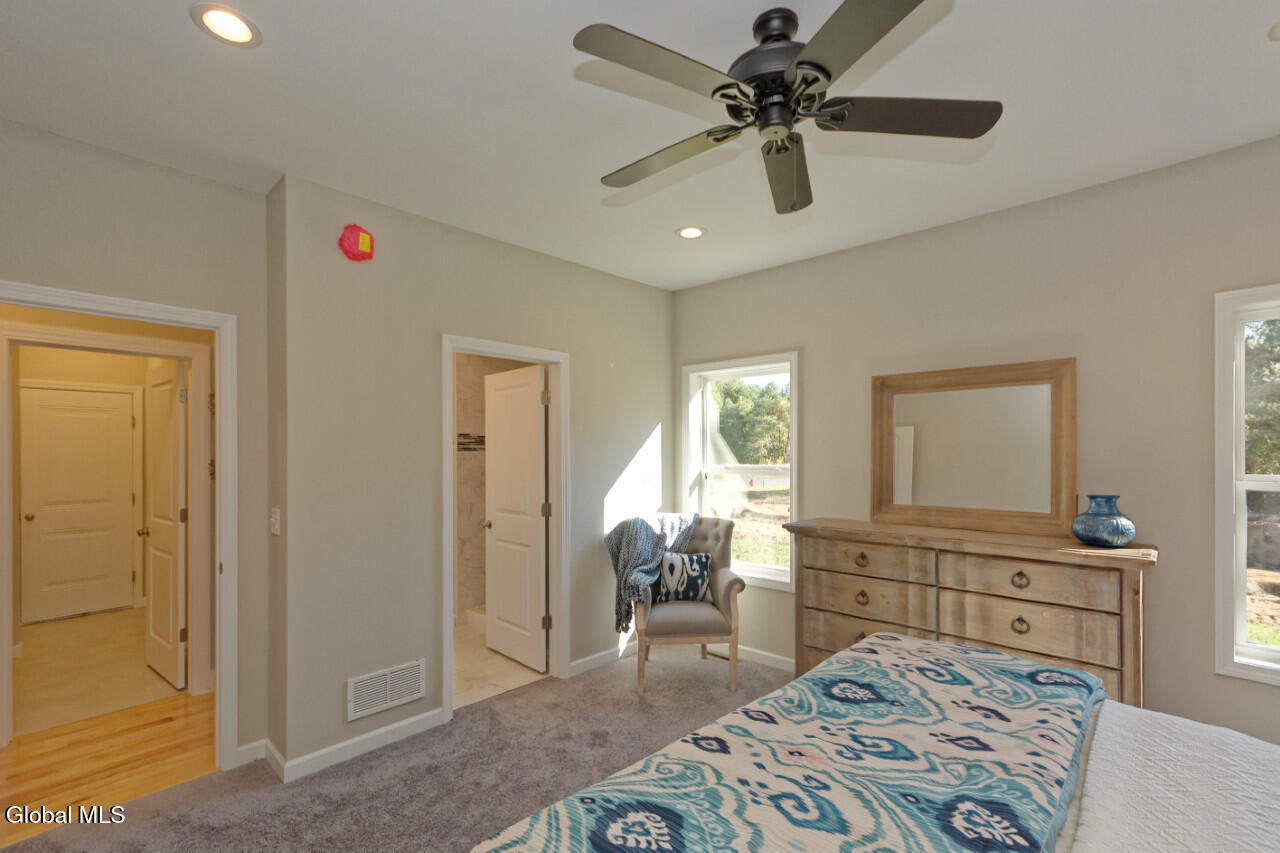 5 Dean Thomas Way Queensbury NY 12804