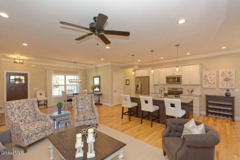 5 Dean Thomas Way Queensbury NY 12804