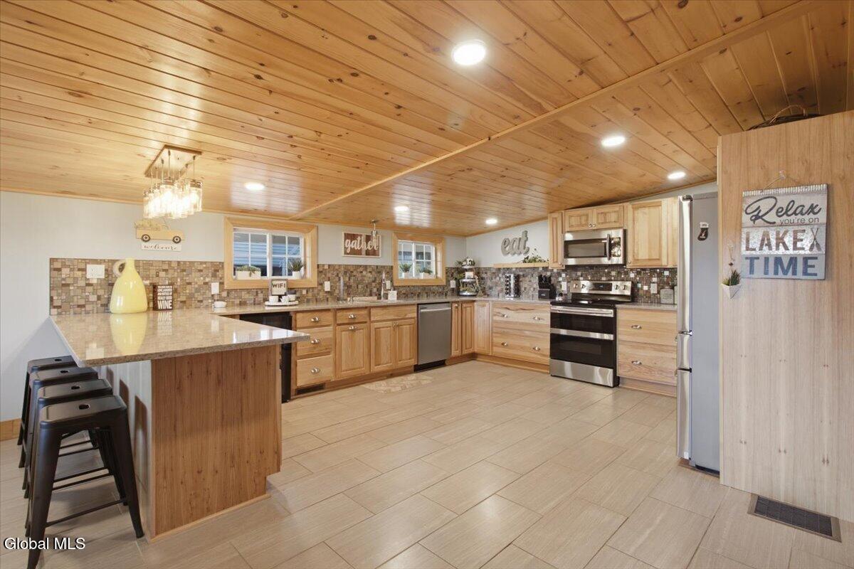 108 Bertrand Road Gloversville NY 12078