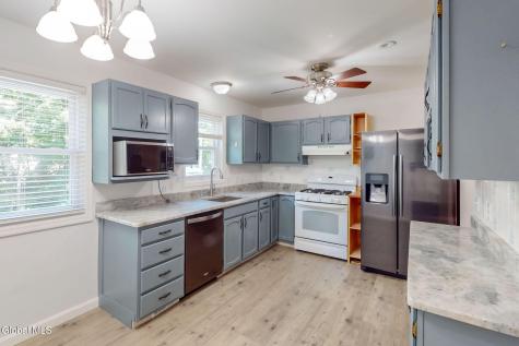 41 Holly Boulevard Scotia NY 12302